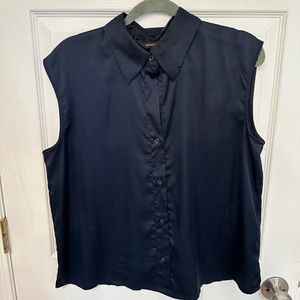 Banana Republic dark blue silk-like tank - collar & buttons - size L - EUC